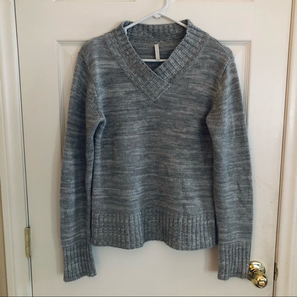 Comfy V-Neck Grey Sweater - Picture 2 of 5